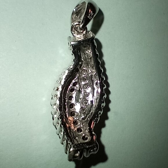 REDUCED! Stylish 10Kt White Gold 0.63ctw Black & White Diamond Swirl Slide - Picture 4 of 4